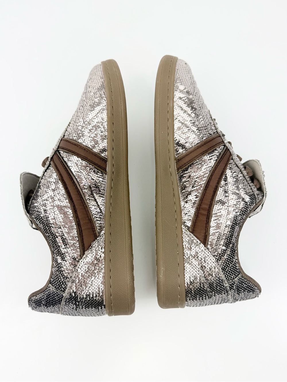 Steve Madden MADRID Silver Sequin Sparkle Brown Stripe Tongue Flap Sneaks NWOB - Picture 11 of 16